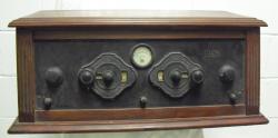 Columbia Radio in Wooden Box